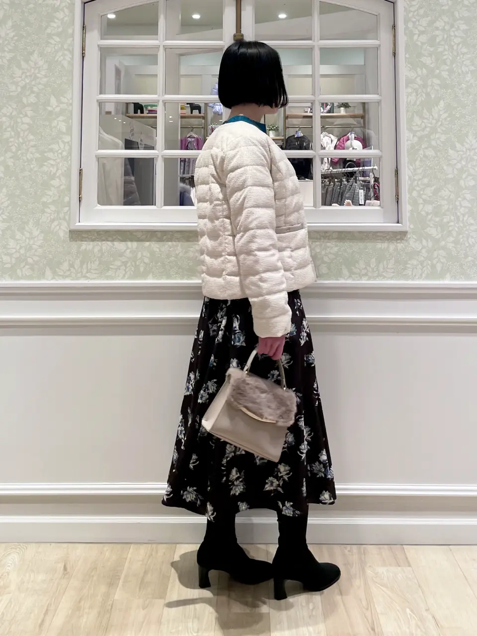 ANY SIS MIKA コーディネート画像