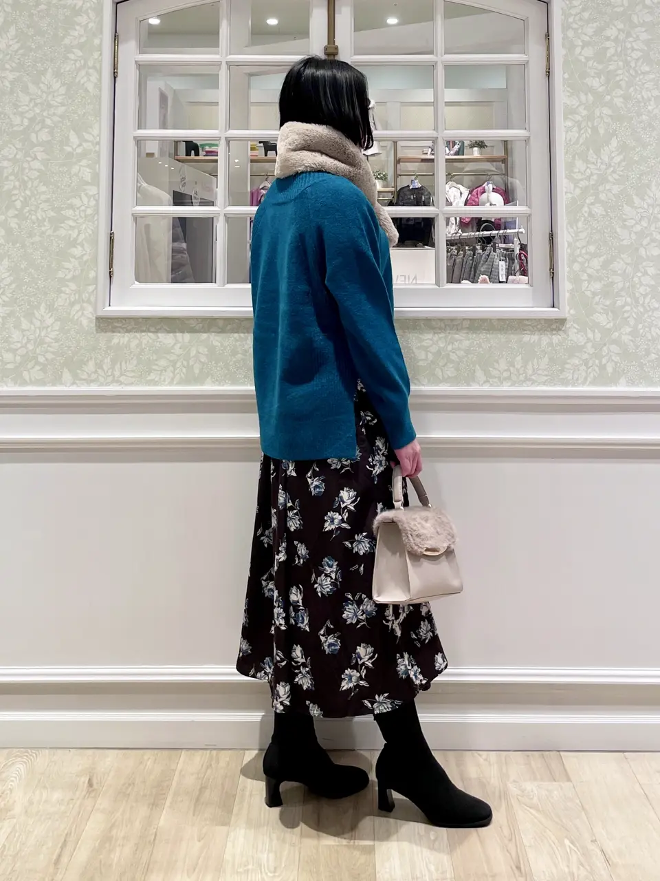 ANY SIS MIKA コーディネート画像