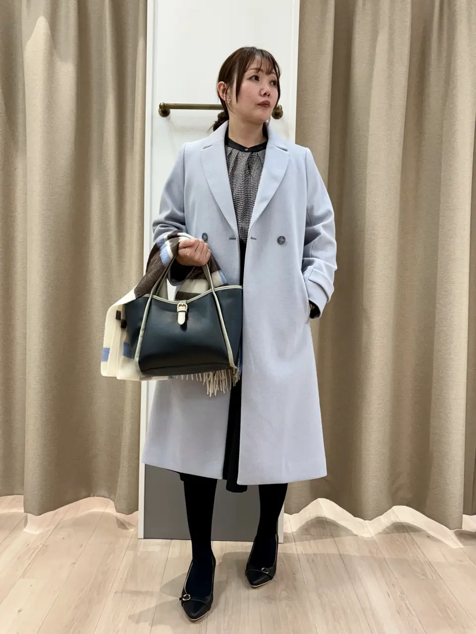 ANY SIS 笠羽 コーディネート画像