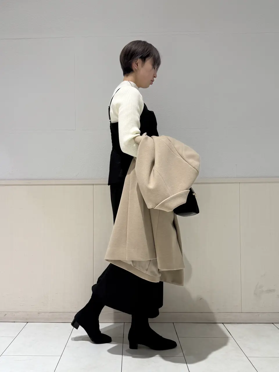 ANY SIS 村上 コーディネート画像