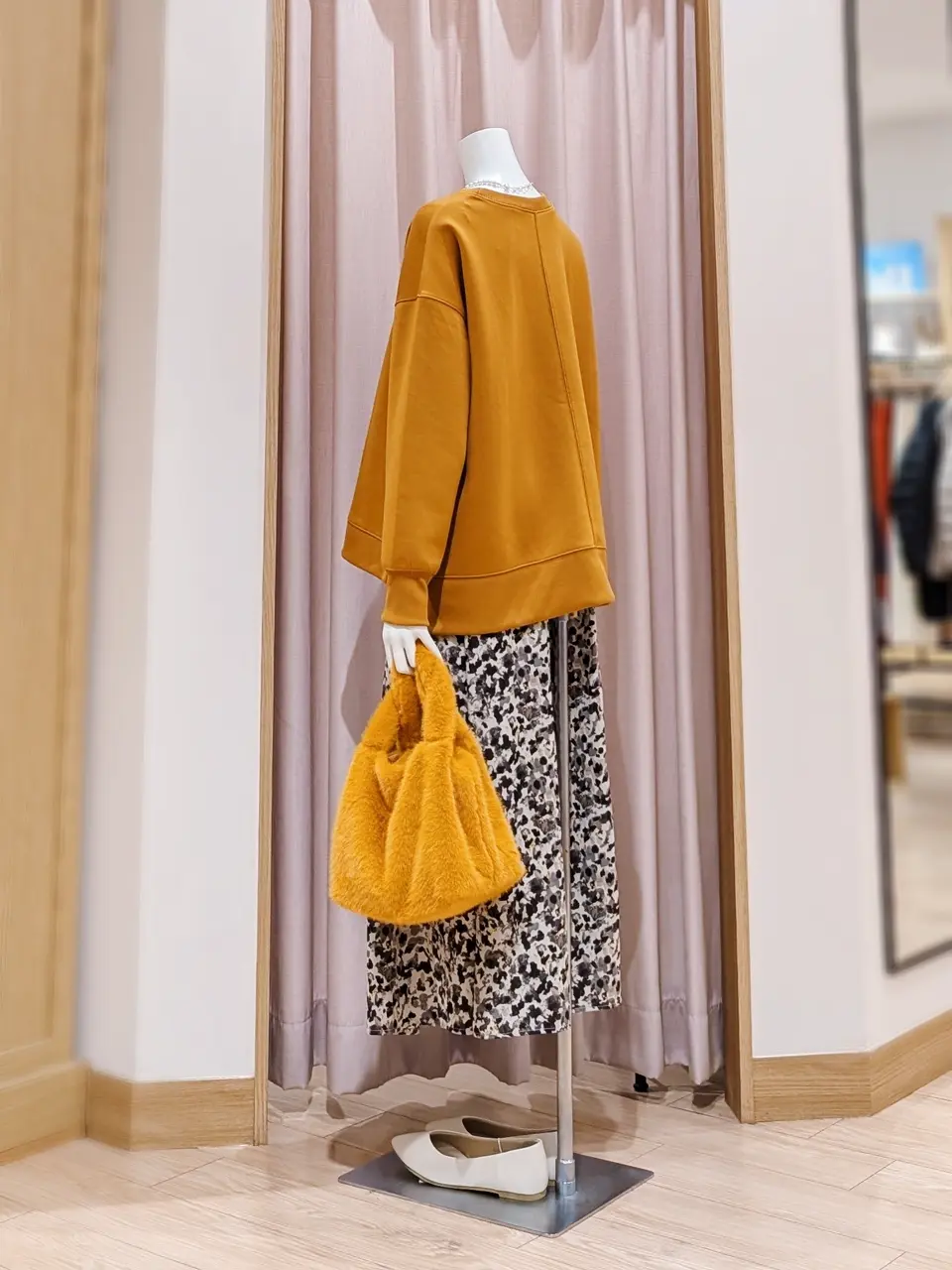 ANY 岩田 コーディネート画像