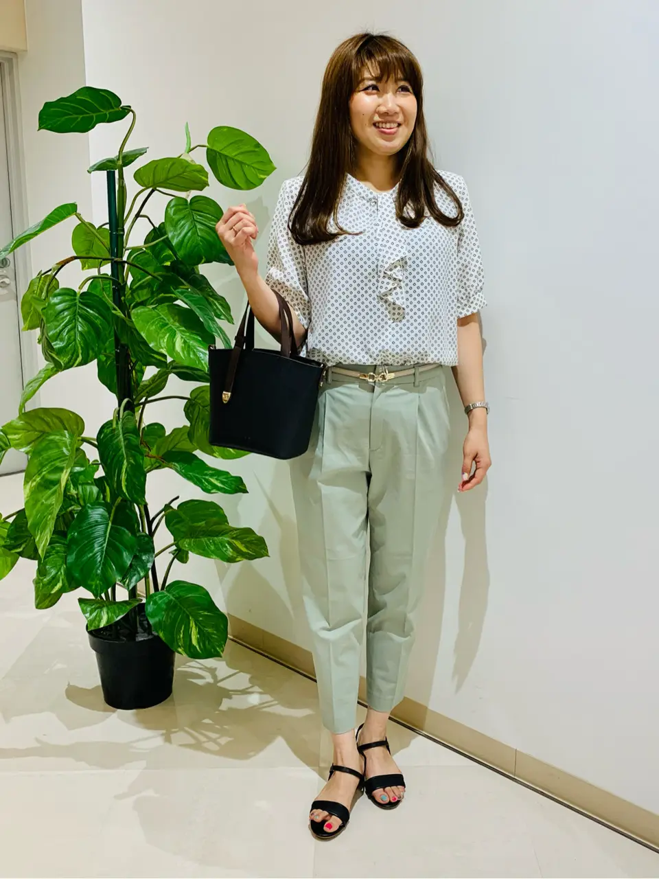 ANY SIS 石川 コーディネート画像