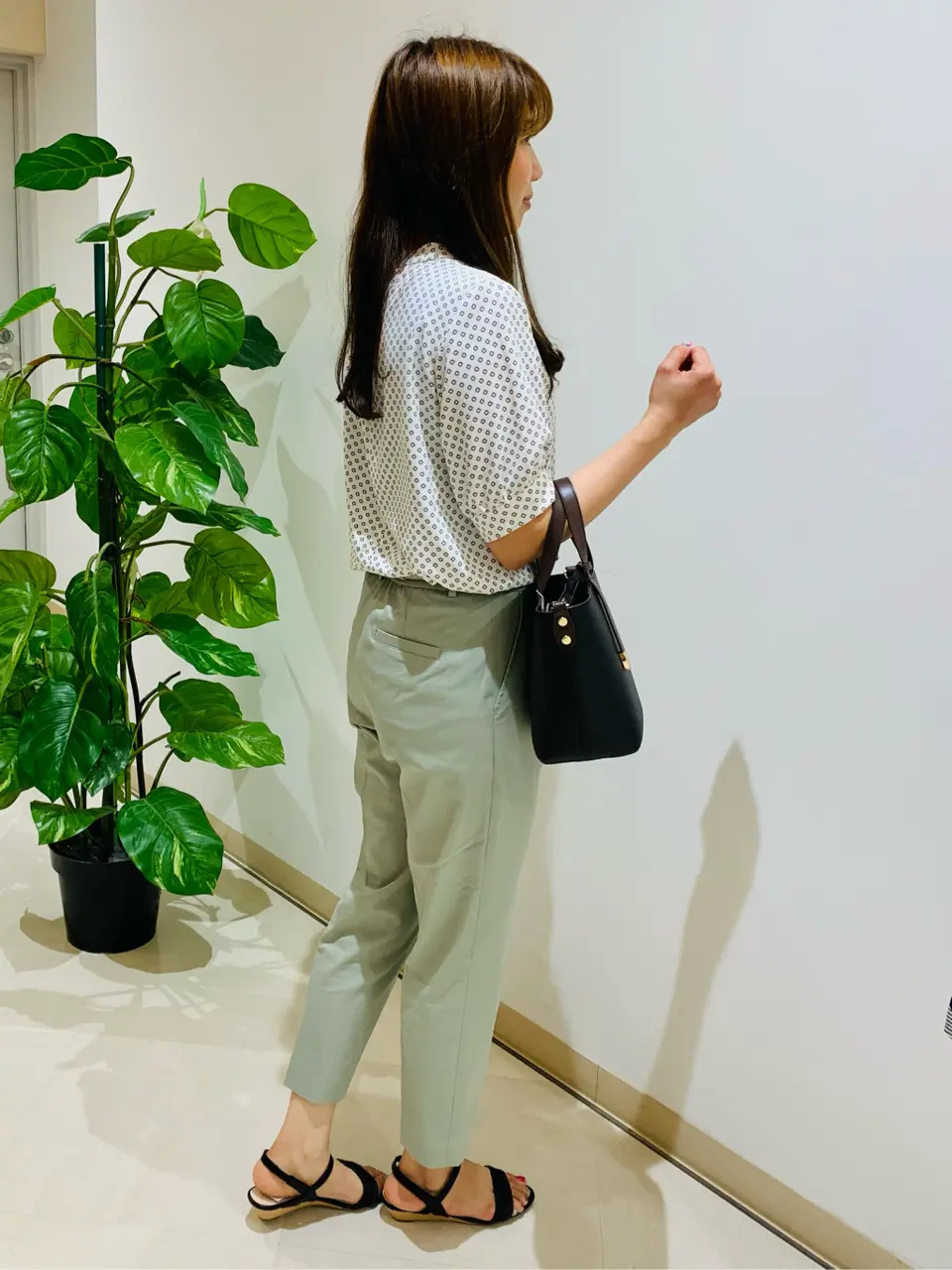 ANY SIS 石川 コーディネート画像