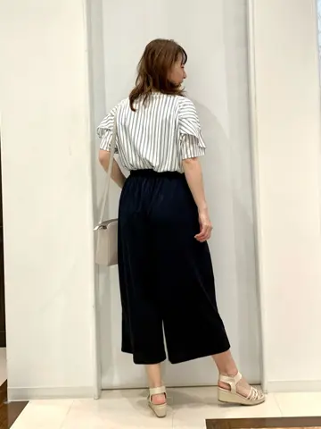 ANY SIS 横田 コーディネート画像