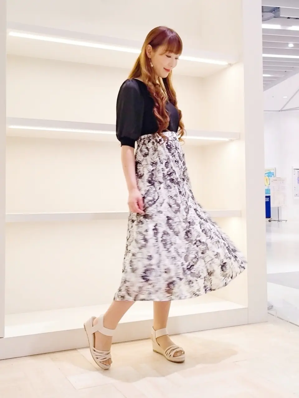 ANY SIS 福本 加奈 コーディネート画像