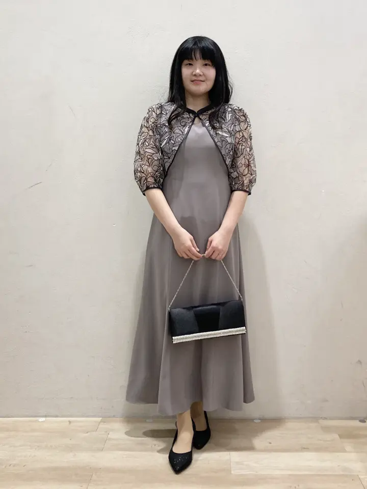 ANY SIS 川根　彩 コーディネート画像