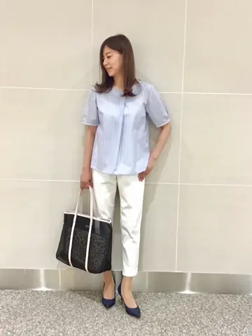 ANY SIS スタッフ コーディネート画像