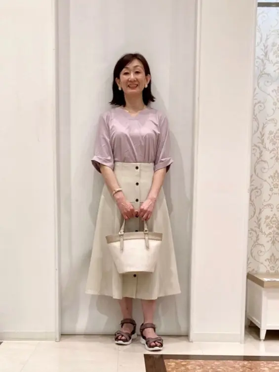 ANY SIS スタッフ コーディネート画像