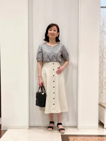 ANY SIS スタッフ コーディネート画像