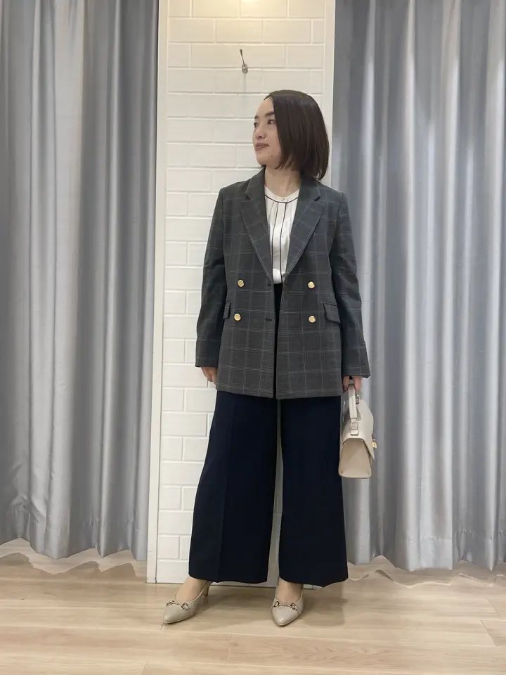 ANY SIS 丸岡 コーディネート画像