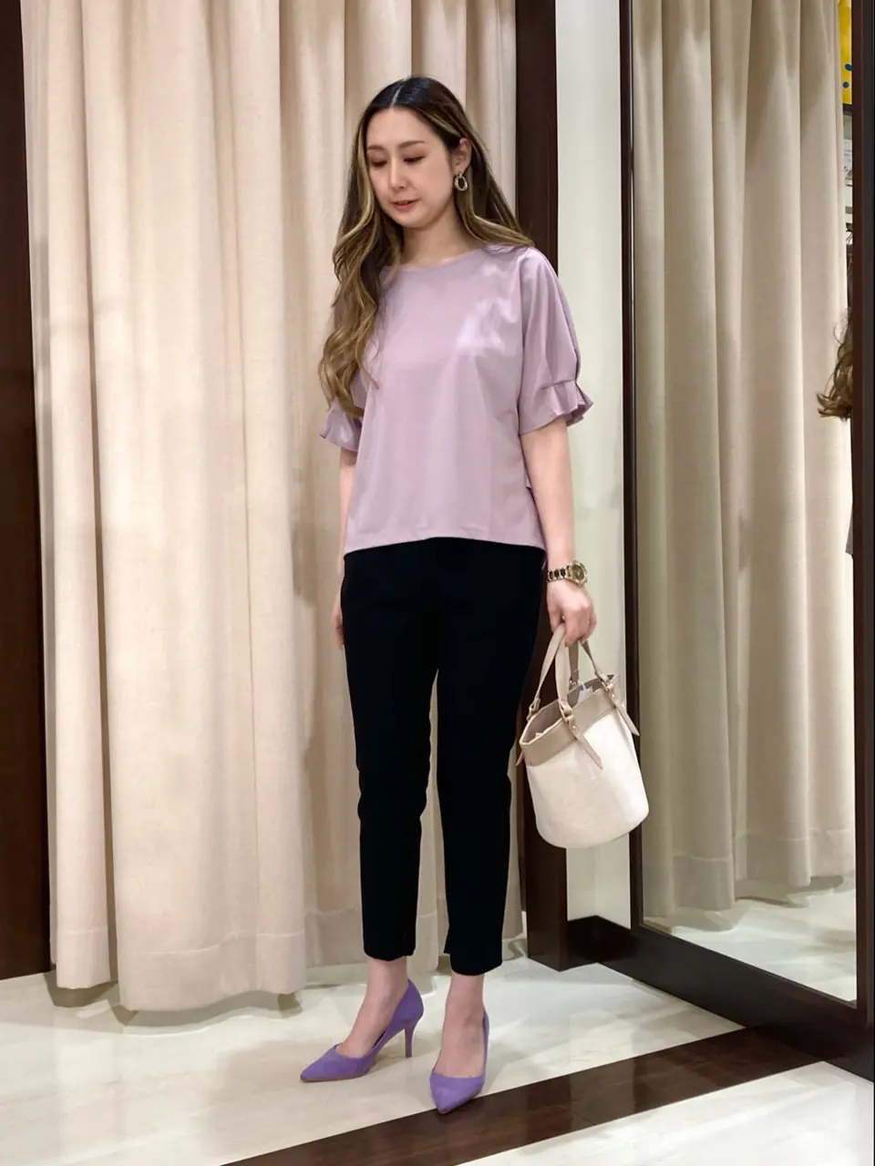 ANY SIS STAFF コーディネート画像