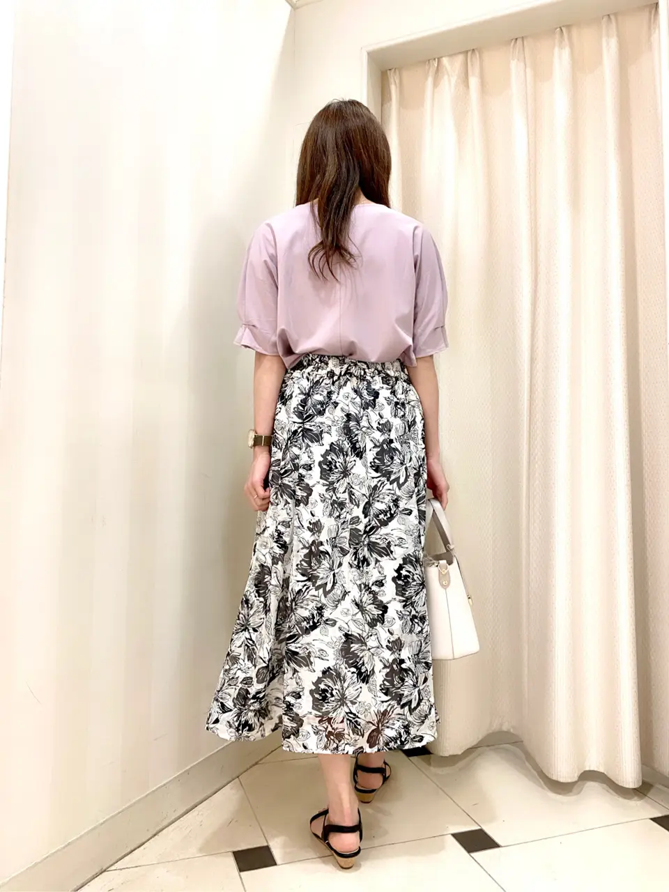 ANY SIS 金井 コーディネート画像