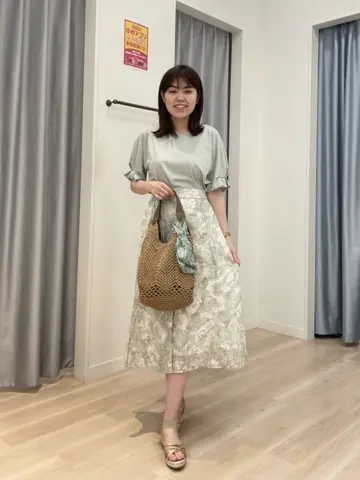 ANY SIS 古田(足立) コーディネート画像