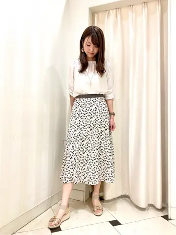 ANY SIS 金井 コーディネート画像