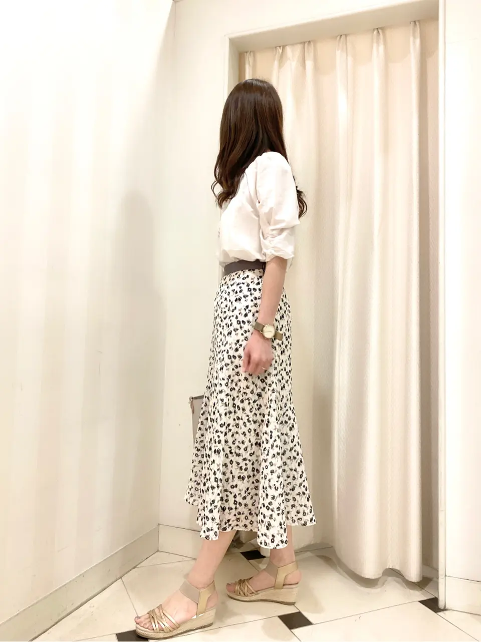 ANY SIS 金井 コーディネート画像