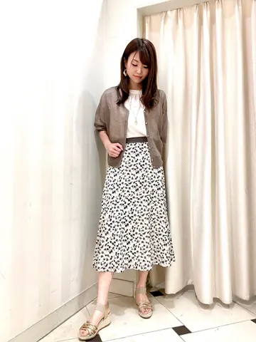 ANY SIS 金井 コーディネート画像