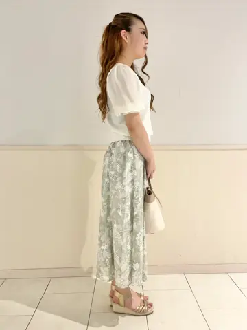 ANY SIS 土居 コーディネート画像