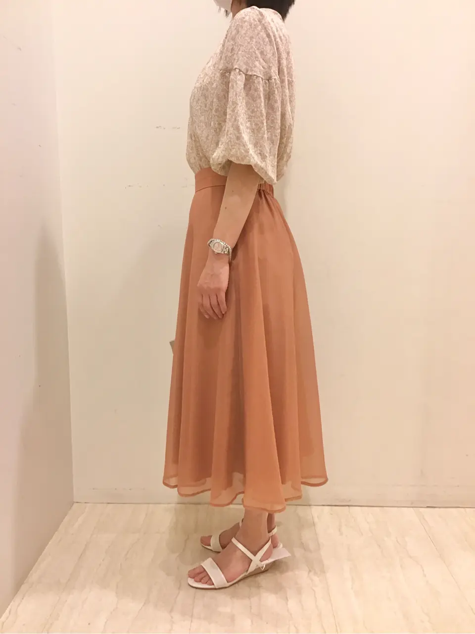 ANY SIS 藤森 コーディネート画像