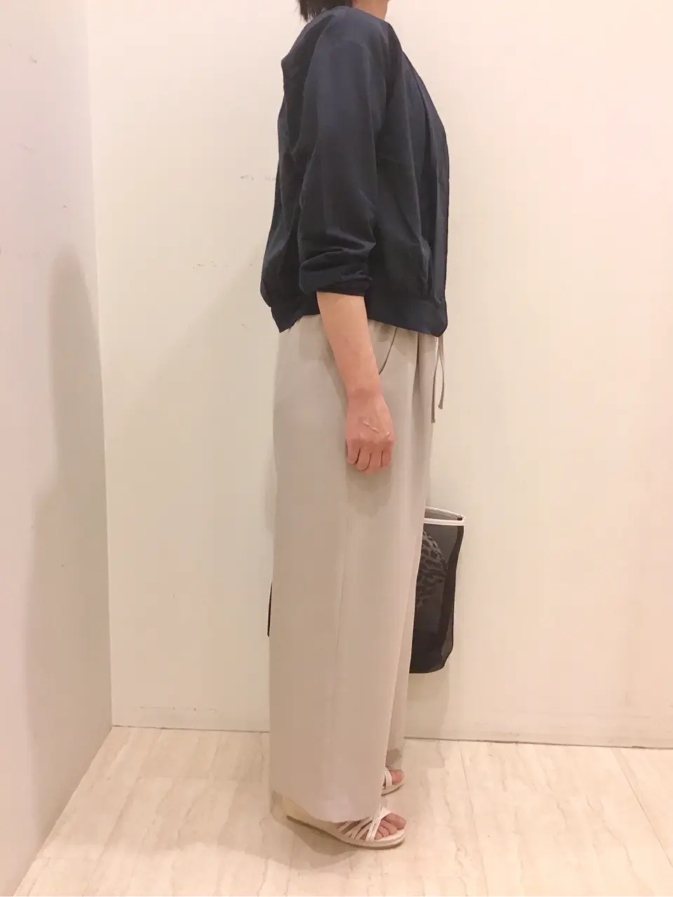 ANY SIS 藤森 コーディネート画像