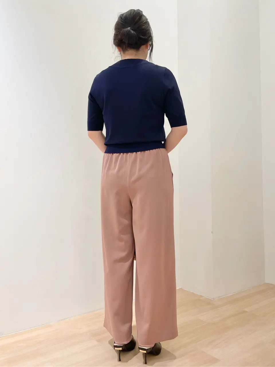 ANY SIS 小西 コーディネート画像