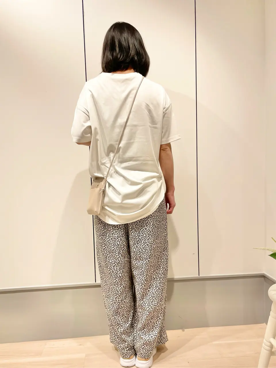 ANY SIS 山本 コーディネート画像