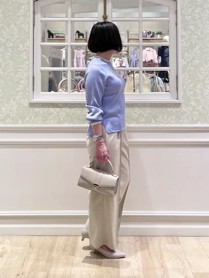 ANY SIS MIKA コーディネート画像