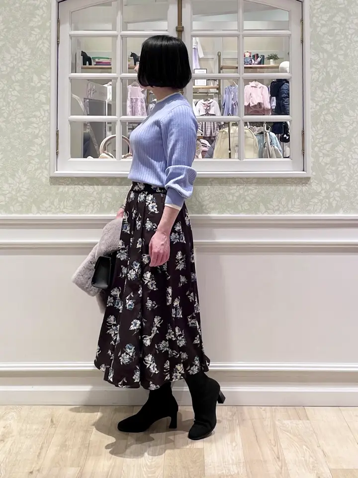 ANY SIS MIKA コーディネート画像