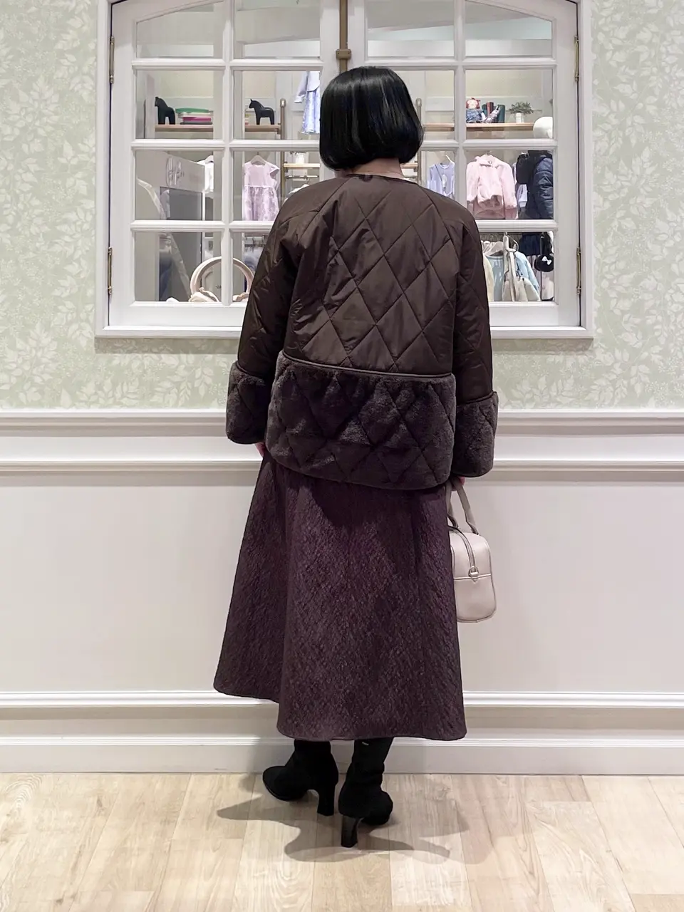 ANY SIS MIKA コーディネート画像