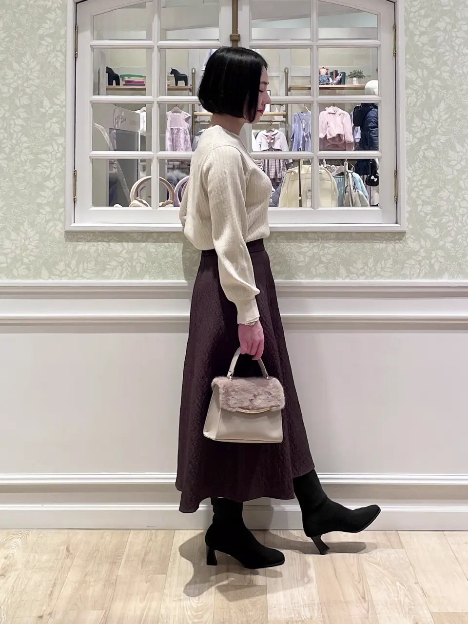 ANY SIS MIKA コーディネート画像