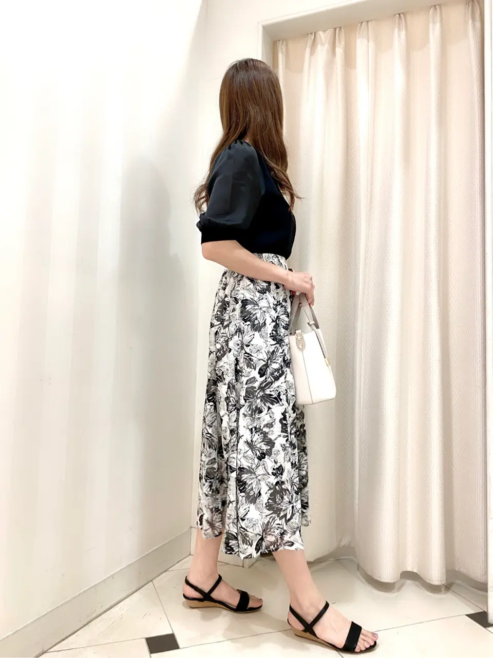 ANY SIS 金井 コーディネート画像