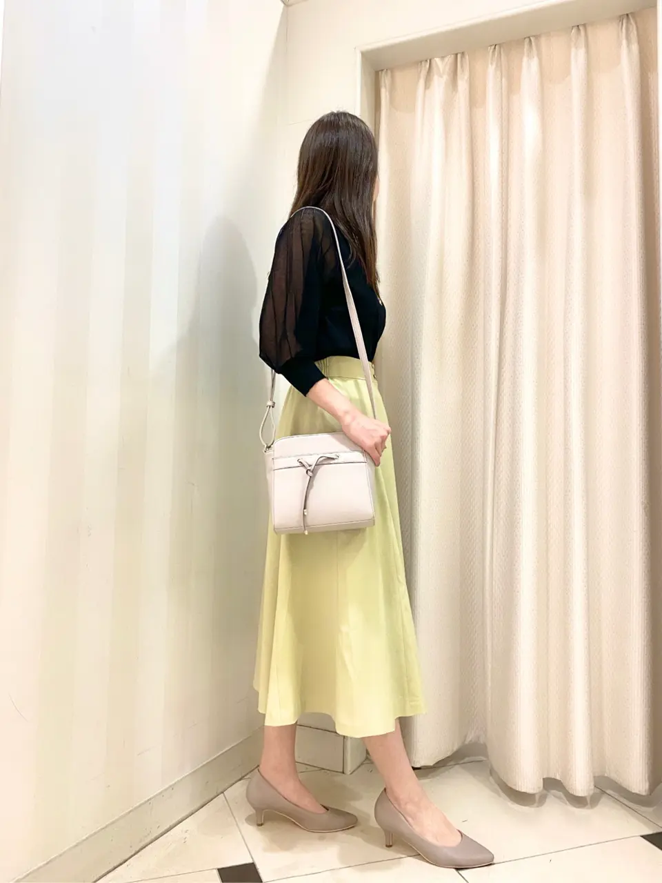 ANY SIS 金井 コーディネート画像