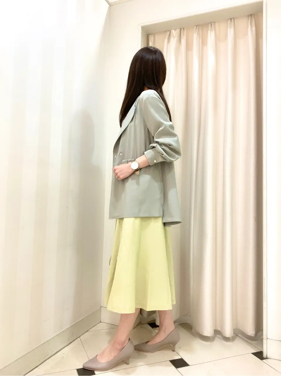 ANY SIS 金井 コーディネート画像