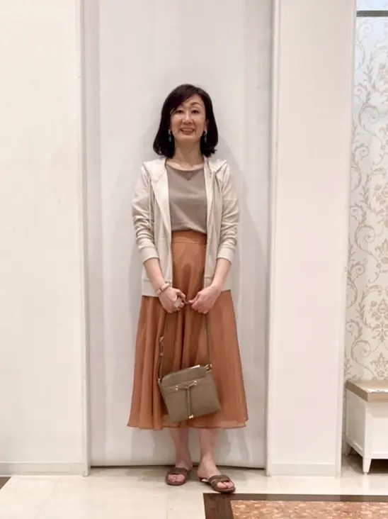 ANY SIS スタッフ コーディネート画像