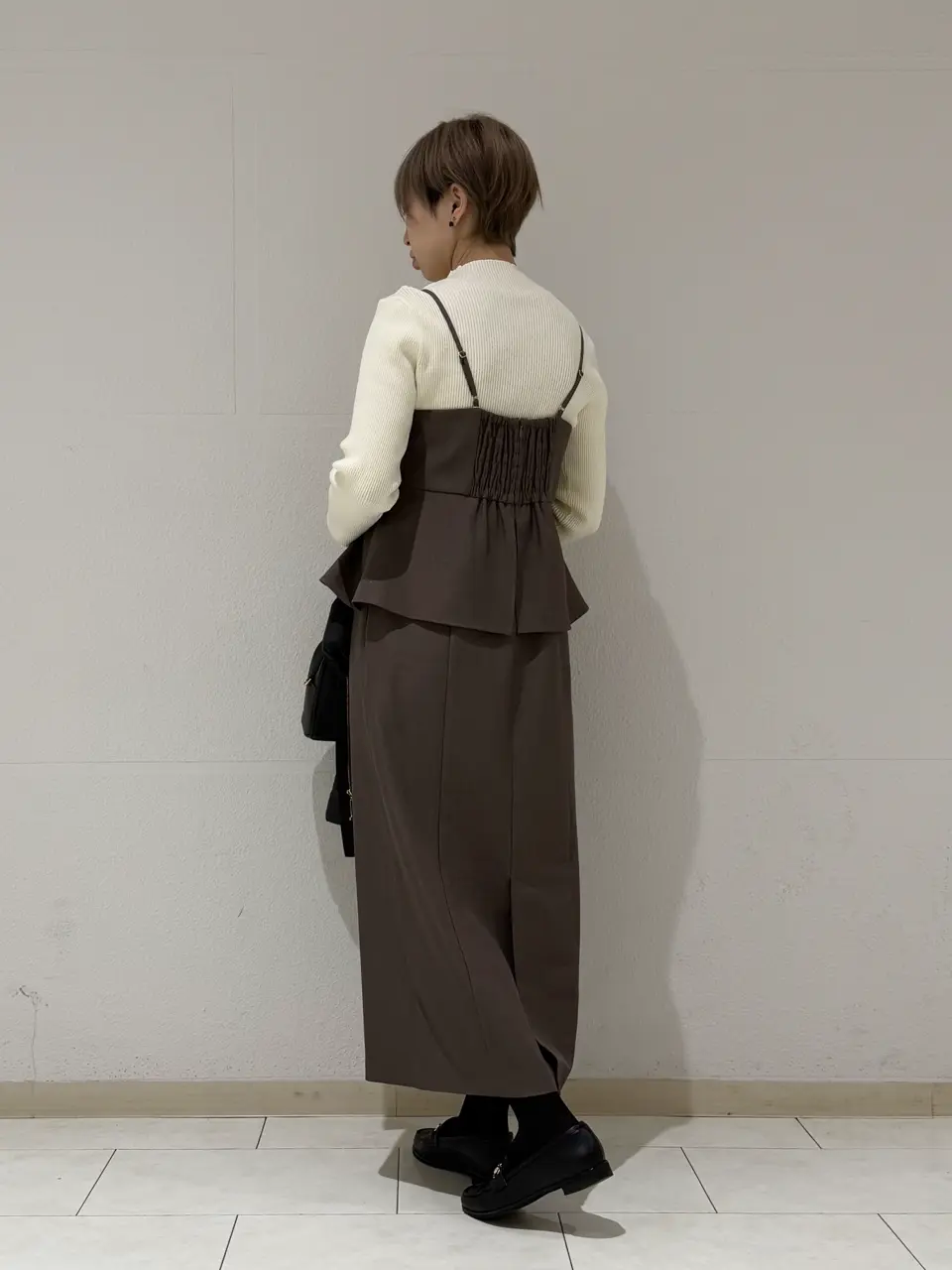 ANY SIS 村上 コーディネート画像