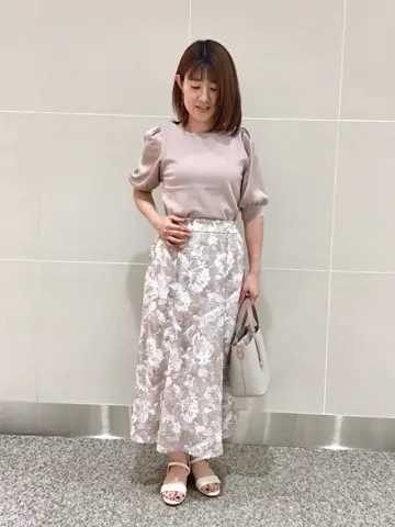 ANY SIS 浅野 コーディネート画像