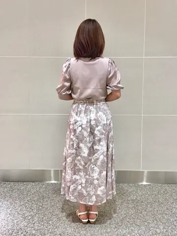 ANY SIS 浅野 コーディネート画像