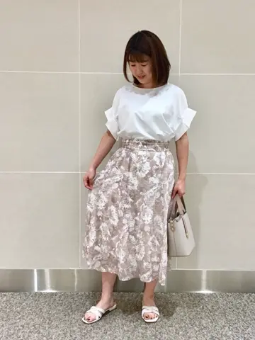 ANY SIS 浅野 コーディネート画像