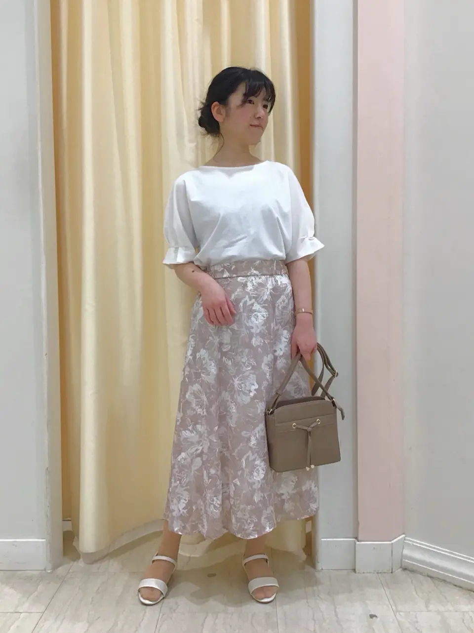  AI コーディネート画像