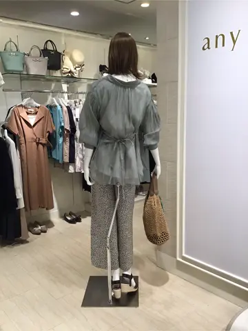 ANY SIS 島崎 コーディネート画像