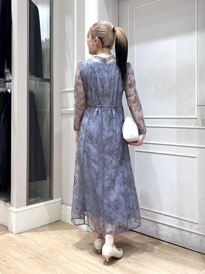 ANY SIS erika コーディネート画像