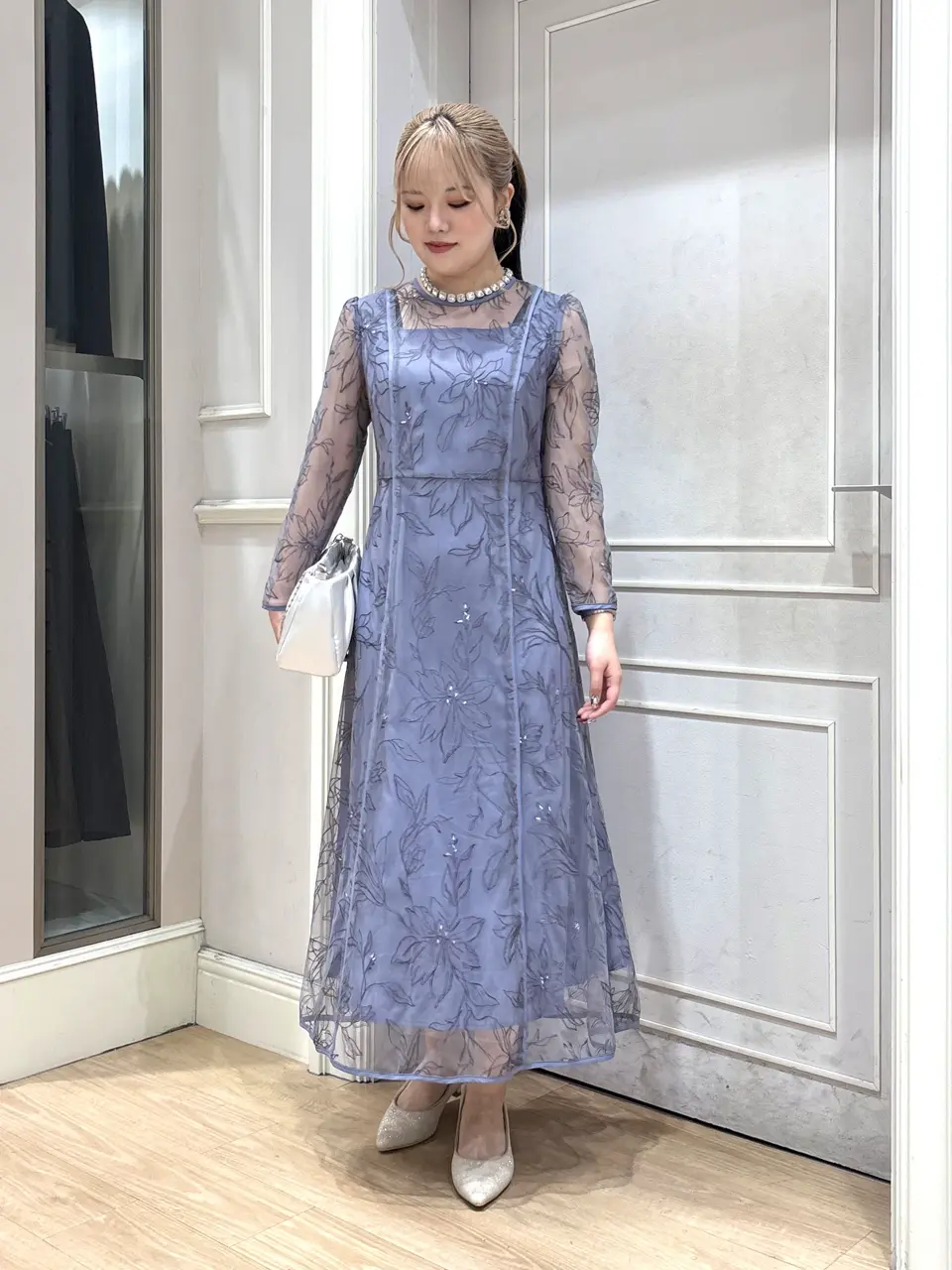 ANY SIS erika コーディネート画像