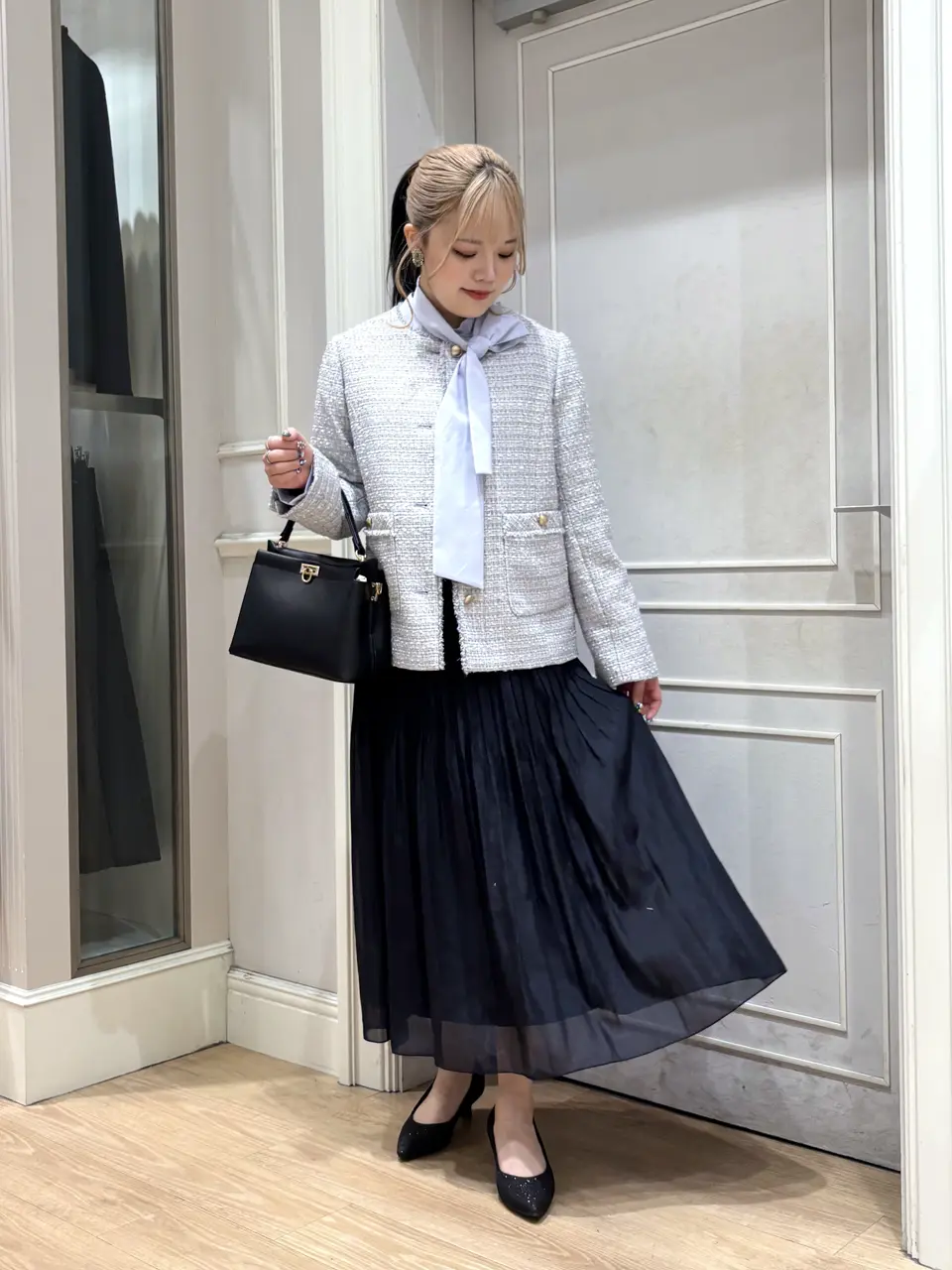 ANY SIS erika コーディネート画像