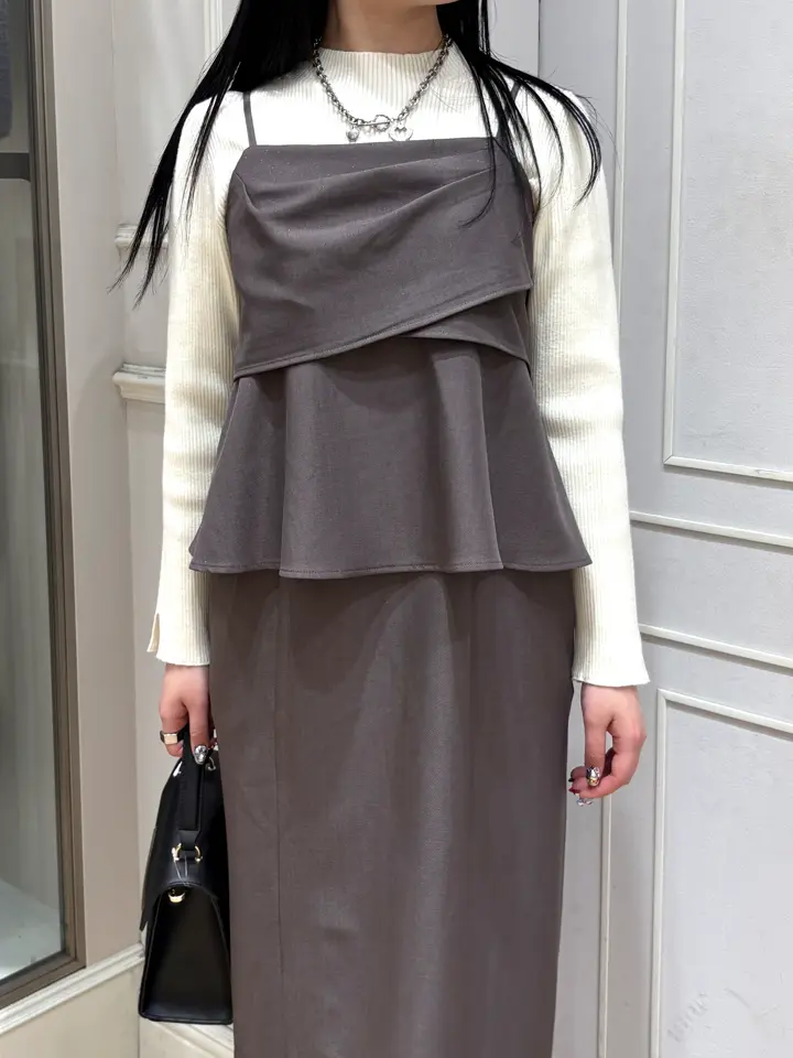 ANY SIS erika コーディネート画像