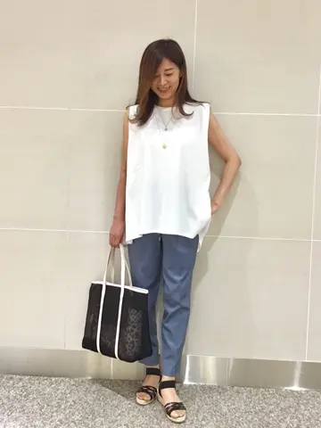 ANY SIS スタッフ コーディネート画像