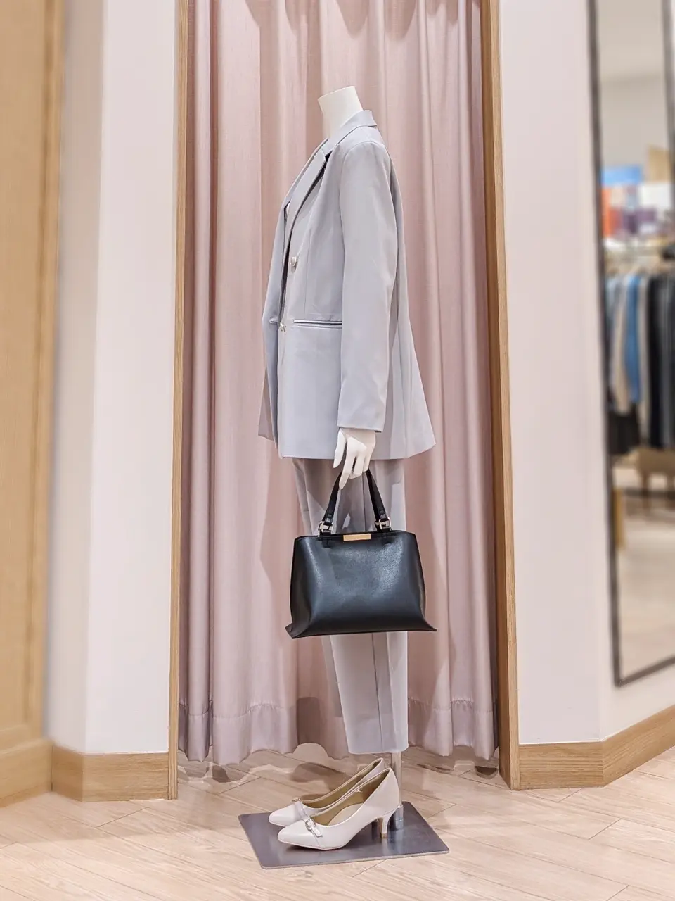 ANY 岩田 コーディネート画像