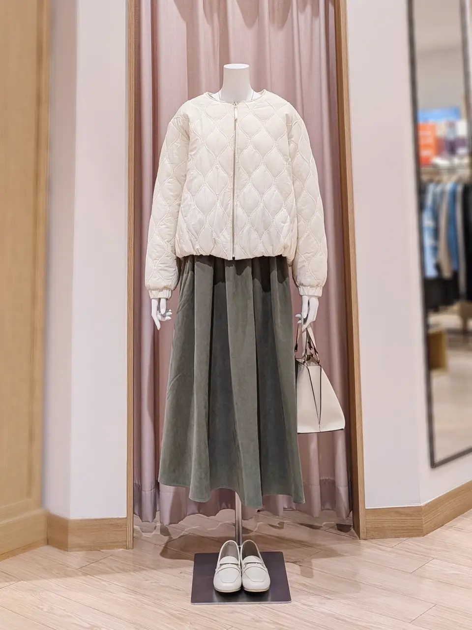 ANY 岩田 コーディネート画像