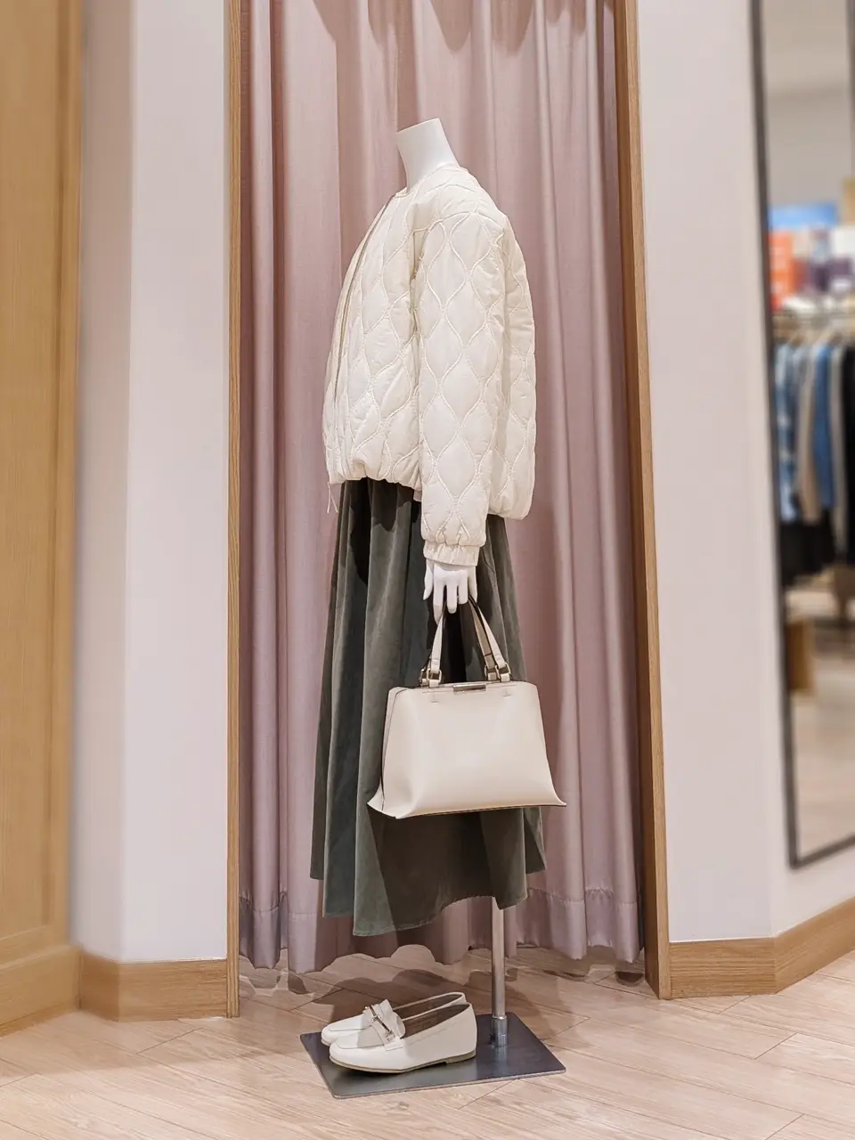 ANY 岩田 コーディネート画像