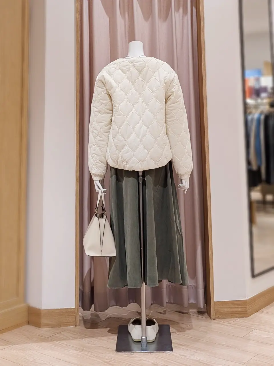 ANY 岩田 コーディネート画像