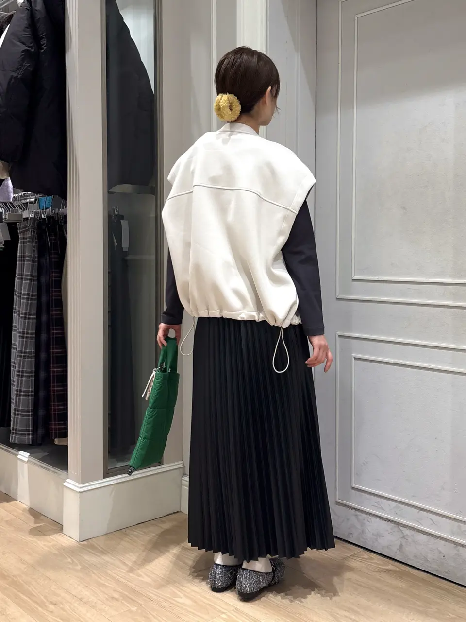 ANY SIS 矢島 コーディネート画像