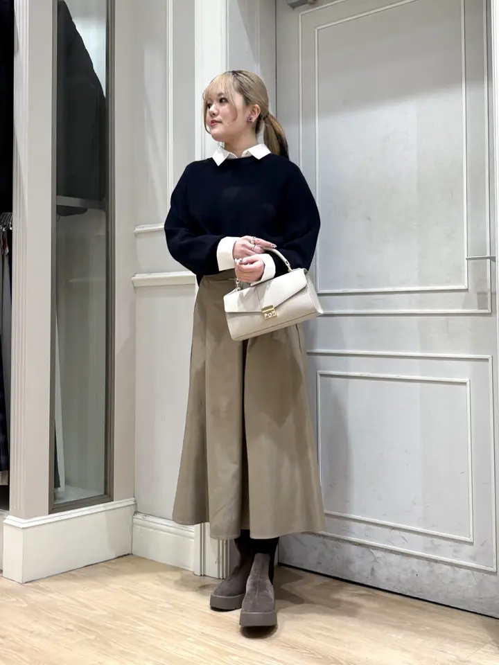 ANY SIS erika コーディネート画像